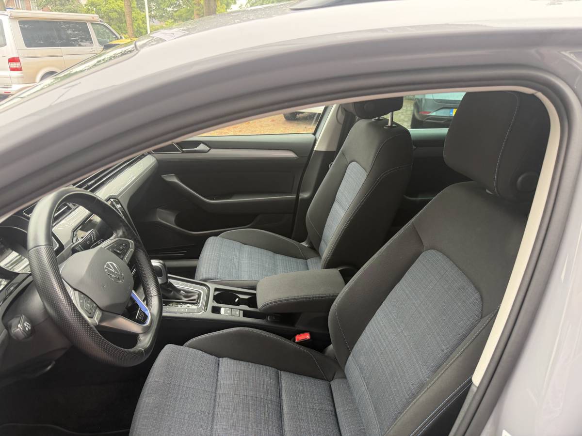 Volkswagen Passat Volkswagen Passat Variant 1.4 TSI PHEV GTE Business Navi,Clima,Cruise,Electr.ramen 204pk Bj 2022