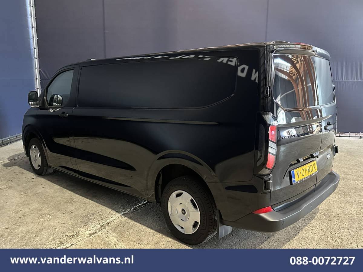 Ford Transit Custom Ford Transit Custom 2.0 TDCI 136pk L2H1 Euro6 Airco | Camera | Navigatie | LED | Apple Carplay | Adaptieve Cruisecontrol Android Auto, Stoelverwarming, Verwarmde voorruit, Parkeersensoren, Bijrijdersbank, 2590kg laadvermogen