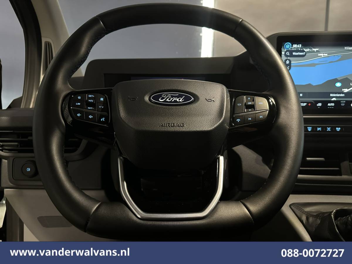 Ford Transit Custom Ford Transit Custom 2.0 TDCI 136pk L2H1 Euro6 Airco | Camera | Navigatie | LED | Apple Carplay | Adaptieve Cruisecontrol Android Auto, Stoelverwarming, Verwarmde voorruit, Parkeersensoren, Bijrijdersbank, 2590kg laadvermogen