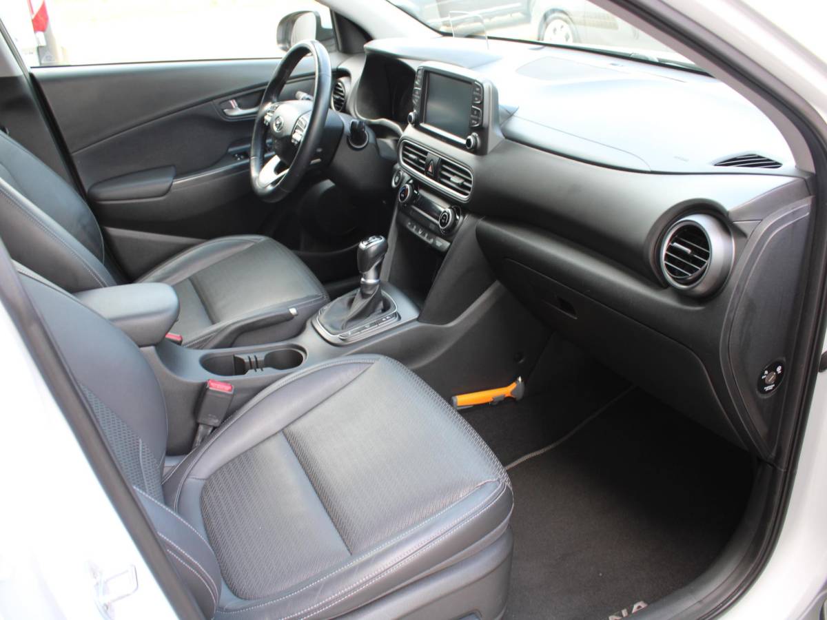 Hyundai Kona Hyundai Kona 1.0T Premium | STOEL VERWARMING & VERKOELING | APPLE CARPLAY/ANDROID |