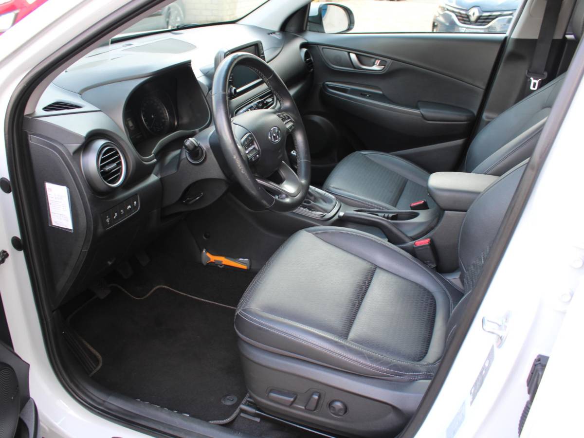 Hyundai Kona Hyundai Kona 1.0T Premium | STOEL VERWARMING & VERKOELING | APPLE CARPLAY/ANDROID |