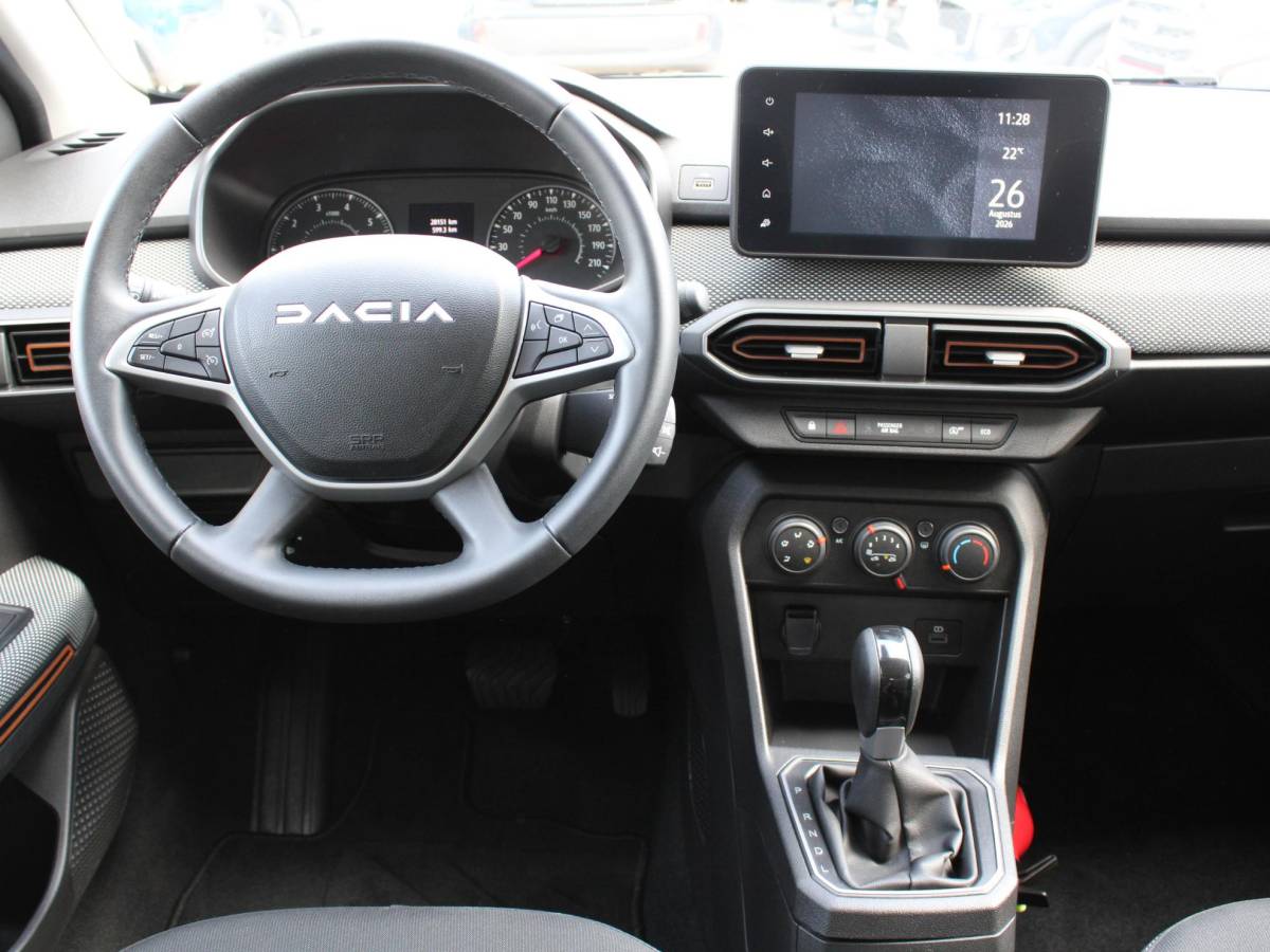 Dacia Sandero Stepway Dacia Sandero Stepway 1.0 TCe 90 Extreme | AUTOMAAT | APPLE CARPLAY | NAVIGATIE | DODE HOEK DETECTIE |