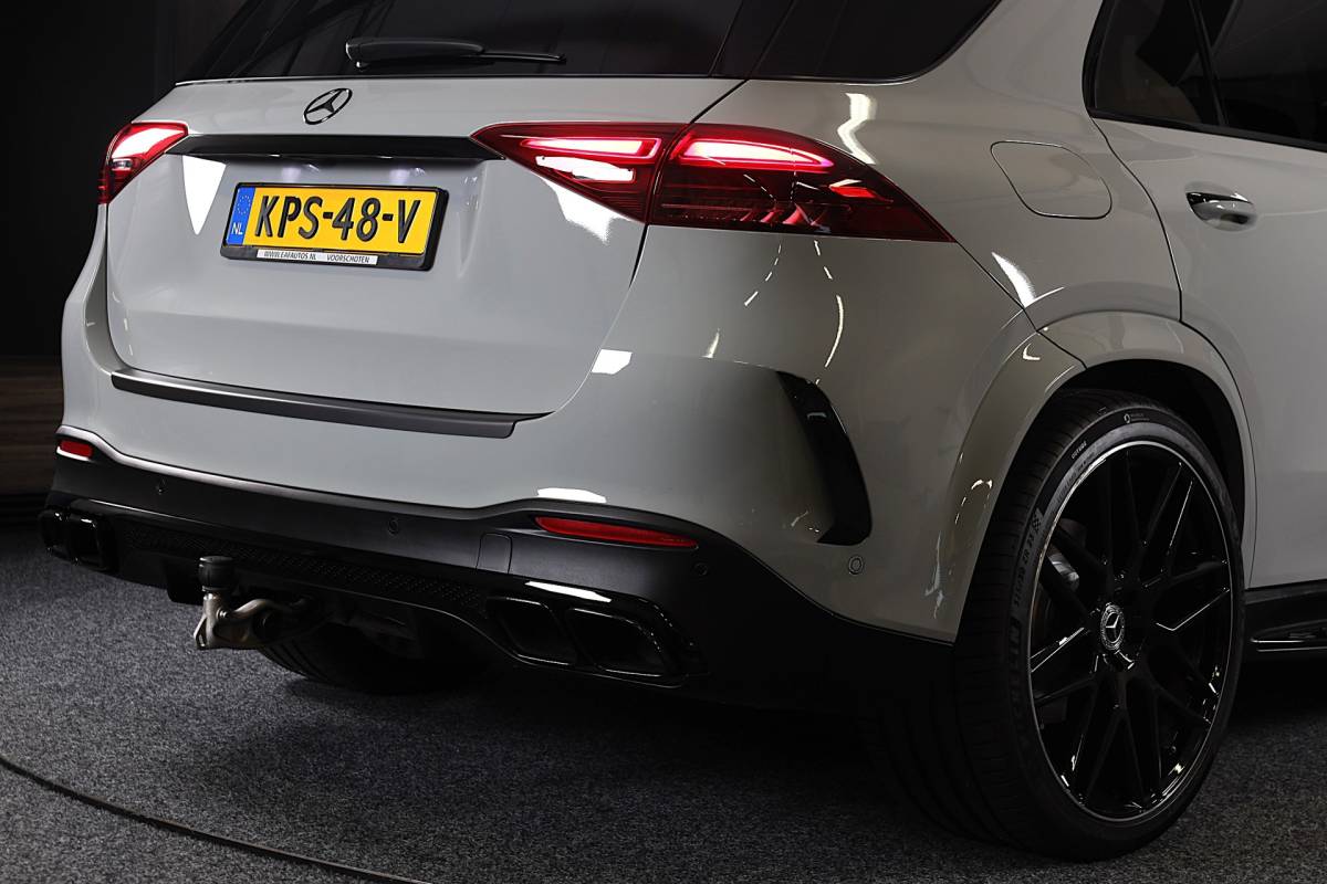 Mercedes-Benz GLE Mercedes-Benz GLE-klasse 400 e 4MATIC AMG 63 Look / Head Up / Luchtvering / Memory / Acc / Lane Assist / Burmester / Leder / 23 In