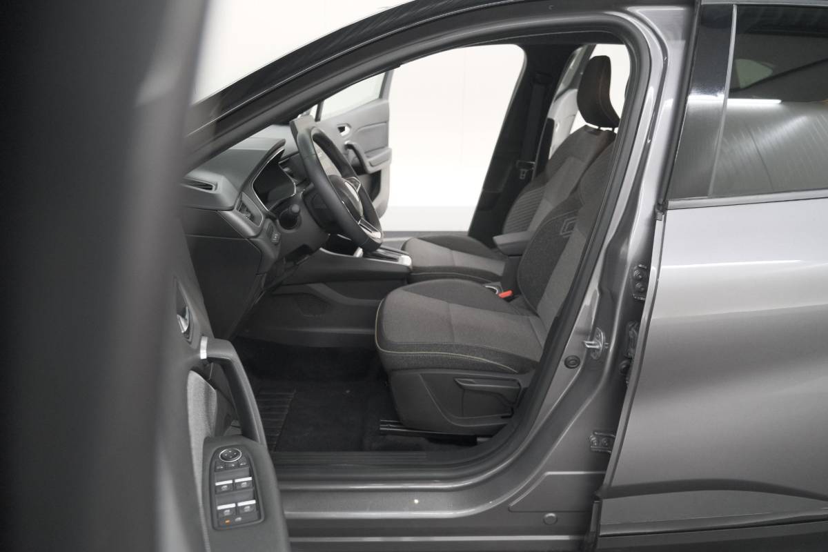 Renault Captur Renault Captur 1.6 E-Tech full hybrid 145 techno | Camera | Navigatie | Apple Carplay | Parkeersensoren