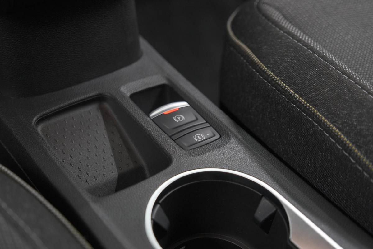 Renault Captur Renault Captur 1.6 E-Tech full hybrid 145 techno | Camera | Navigatie | Apple Carplay | Parkeersensoren