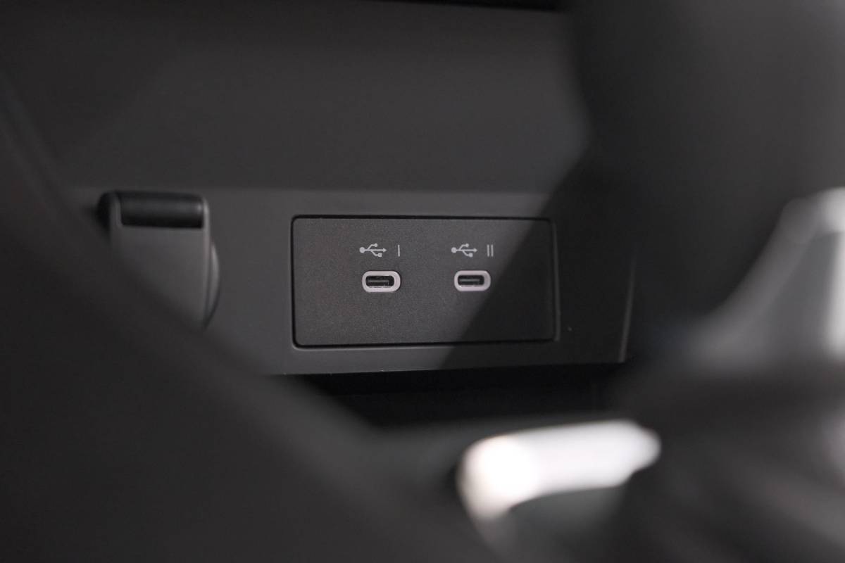 Renault Captur Renault Captur 1.6 E-Tech full hybrid 145 techno | Camera | Navigatie | Apple Carplay | Parkeersensoren