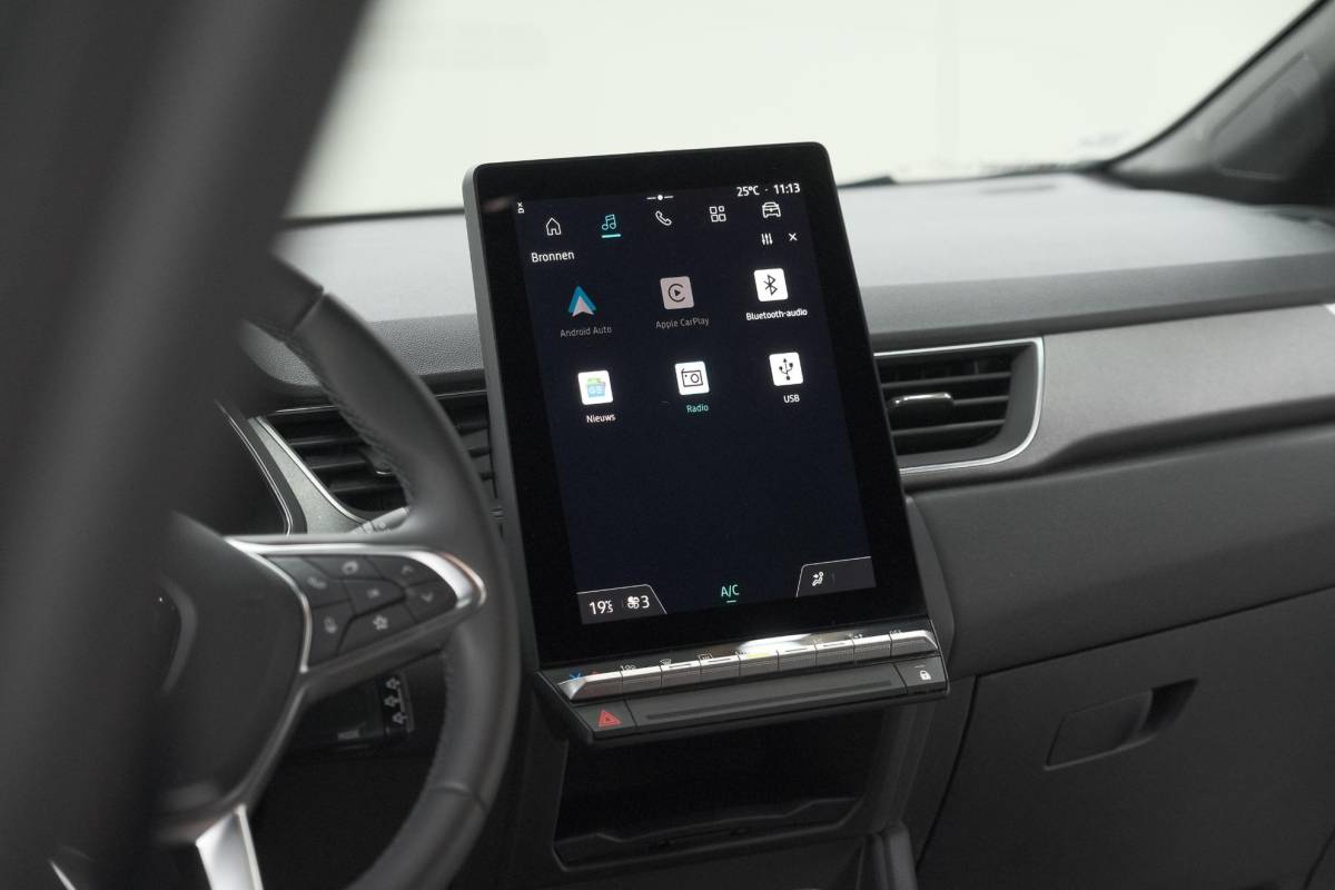 Renault Captur Renault Captur 1.6 E-Tech full hybrid 145 techno | Camera | Navigatie | Apple Carplay | Parkeersensoren
