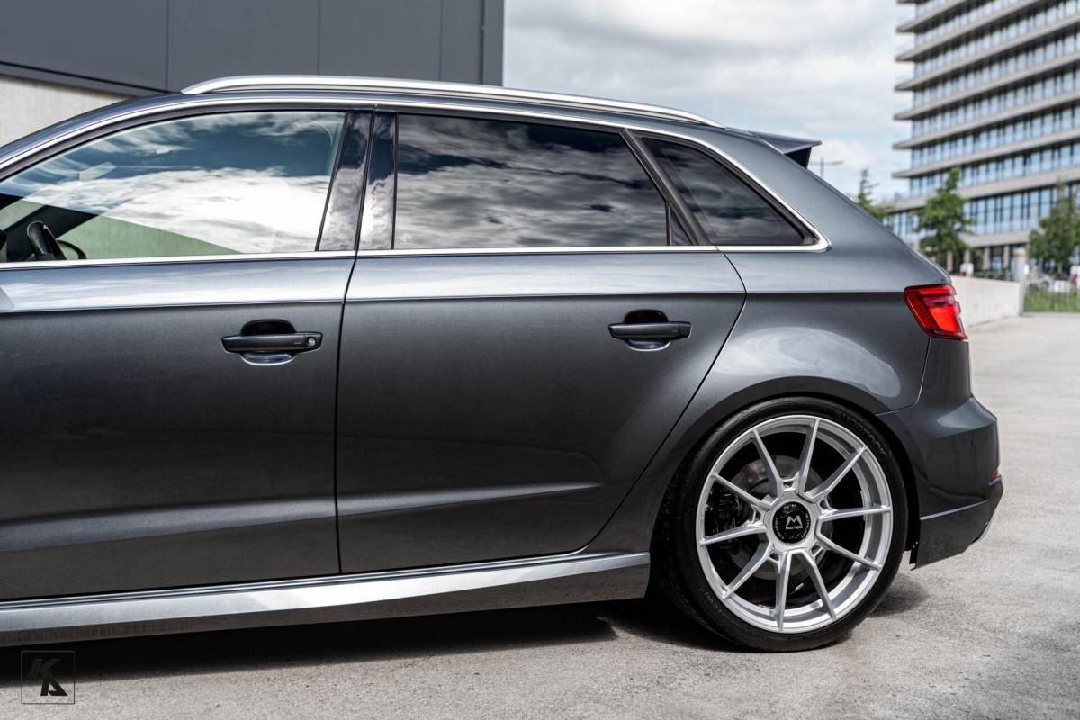 Audi RS3 Audi RS3 2.5 TFSI RS3 | 2018 Quattro | DAZA Carbon KW V3