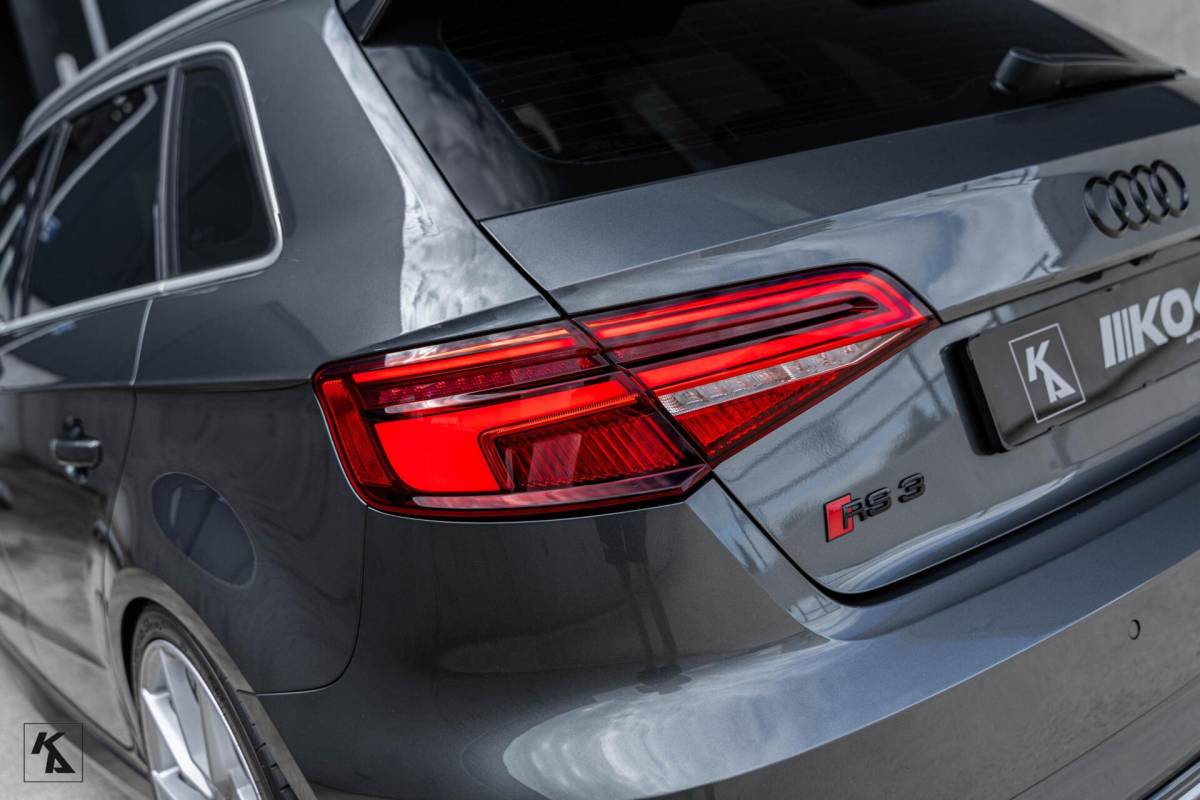 Audi RS3 Audi RS3 2.5 TFSI RS3 | 2018 Quattro | DAZA Carbon KW V3