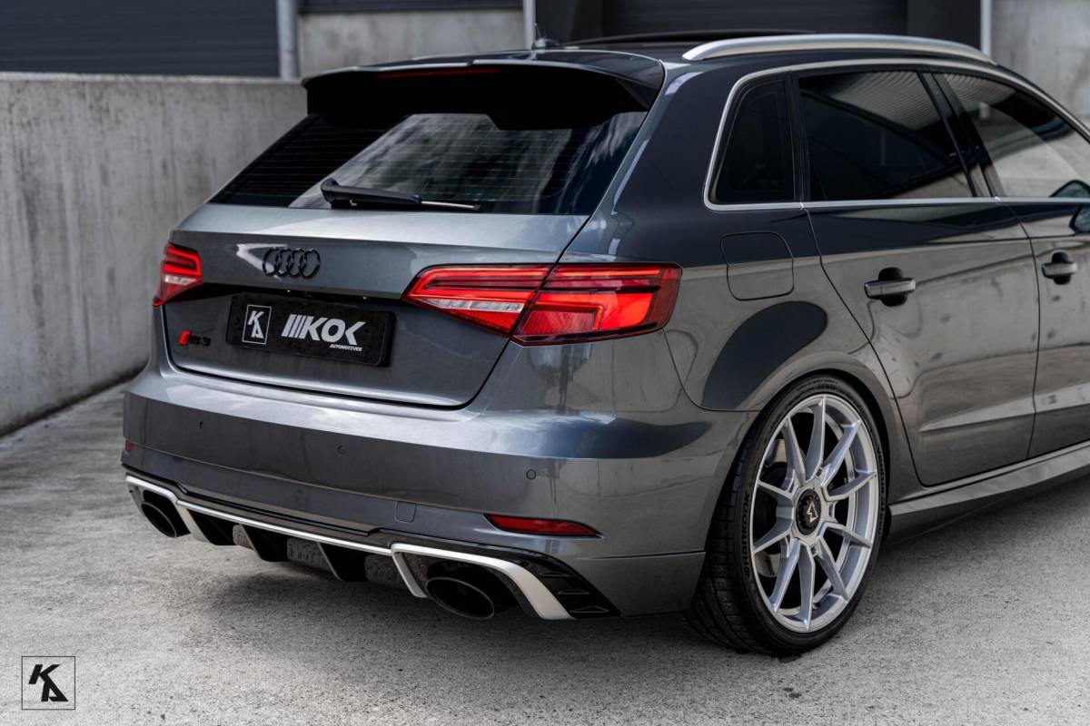 Audi RS3 Audi RS3 2.5 TFSI RS3 | 2018 Quattro | DAZA Carbon KW V3