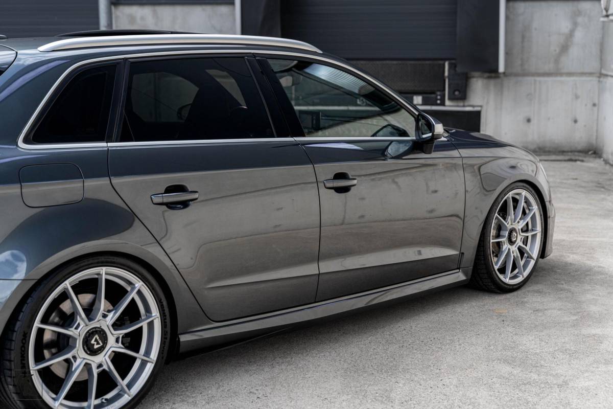 Audi RS3 Audi RS3 2.5 TFSI RS3 | 2018 Quattro | DAZA Carbon KW V3