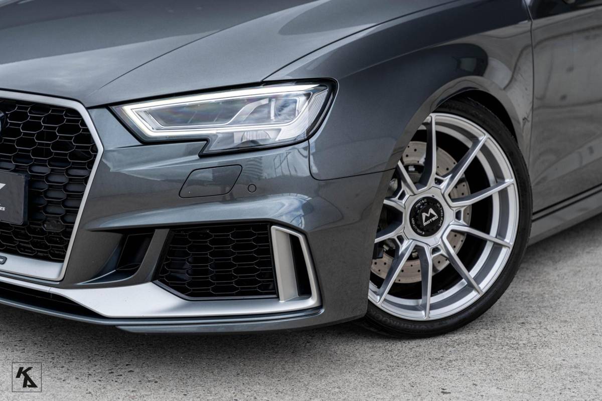 Audi RS3 Audi RS3 2.5 TFSI RS3 | 2018 Quattro | DAZA Carbon KW V3
