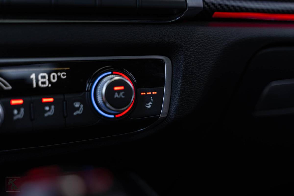 Audi RS3 Audi RS3 2.5 TFSI RS3 | 2018 Quattro | DAZA Carbon KW V3