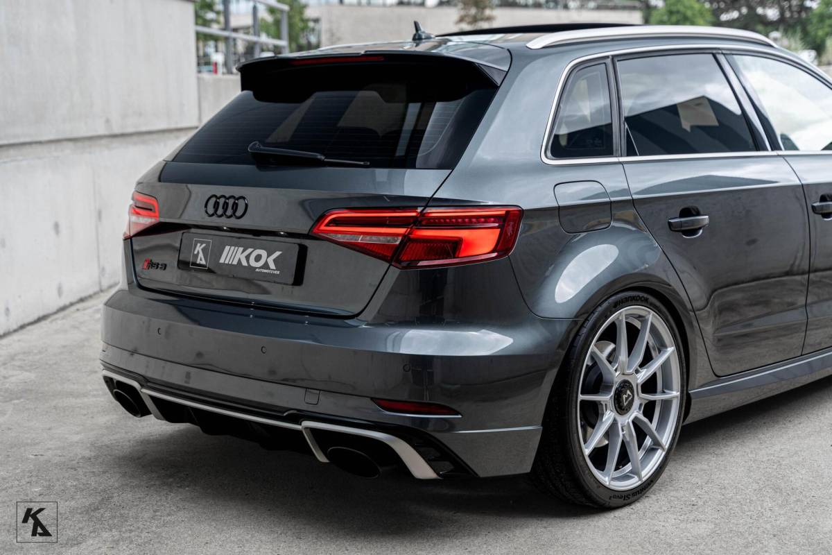 Audi RS3 Audi RS3 2.5 TFSI RS3 | 2018 Quattro | DAZA Carbon KW V3
