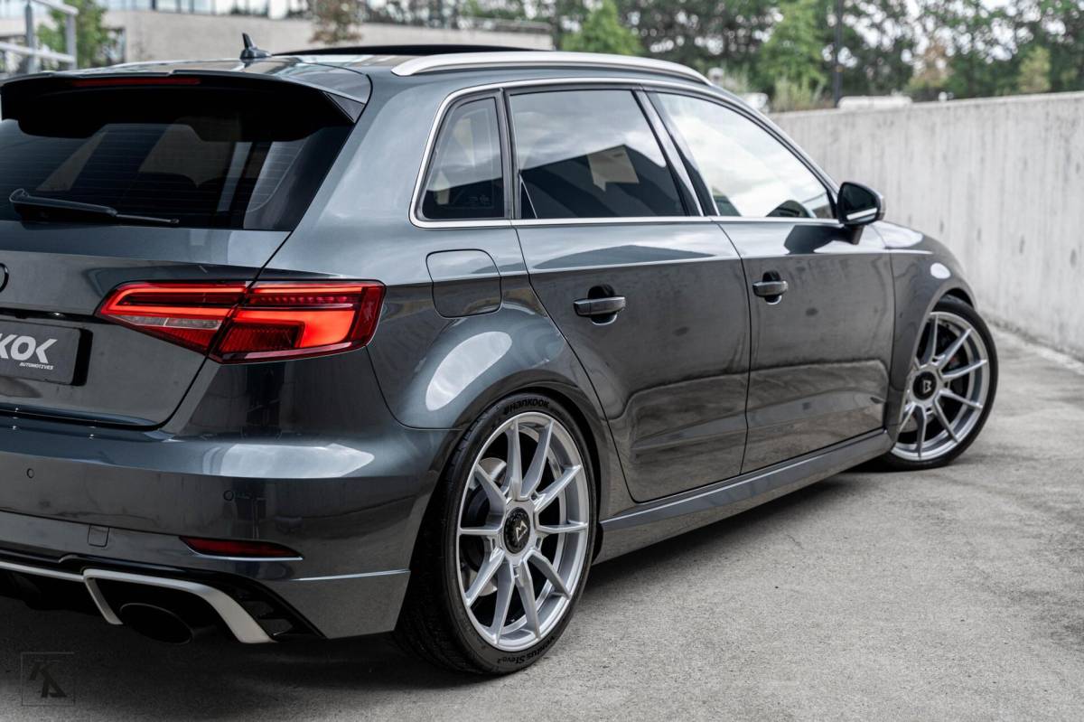 Audi RS3 Audi RS3 2.5 TFSI RS3 | 2018 Quattro | DAZA Carbon KW V3