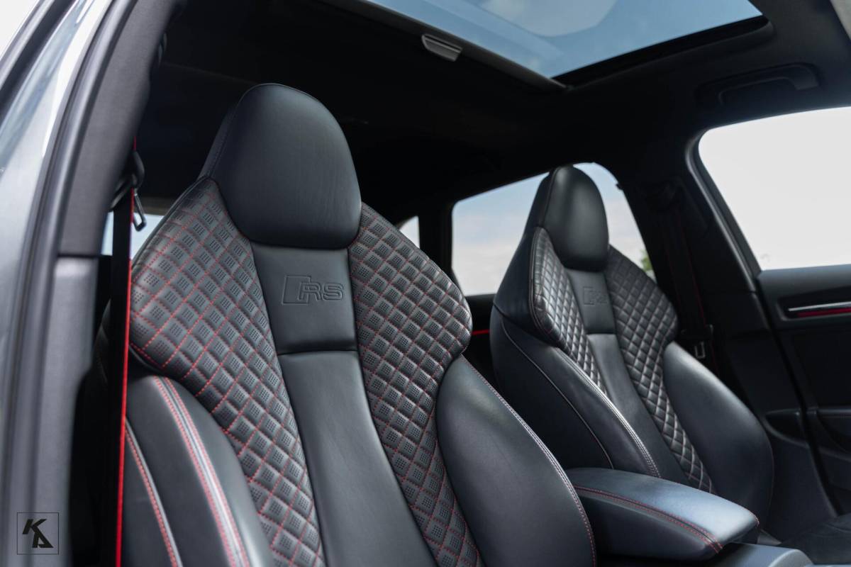 Audi RS3 Audi RS3 2.5 TFSI RS3 | 2018 Quattro | DAZA Carbon KW V3