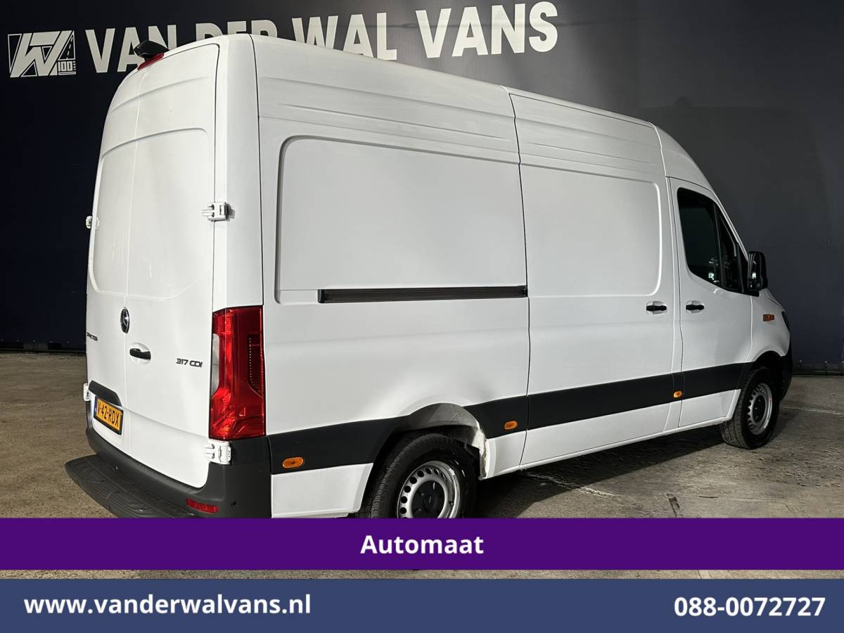 Mercedes-Benz Sprinter Mercedes-Benz Sprinter 317 CDI 170pk 9G-Tronic Automaat L2H2 2025 MODEL XL MBUX Euro6 Airco | Camera | Navigatie | LED | Adaptieve Cruisecontrol Chauffeursstoel, Stoelverwarming, Parkeersensoren, Bijrijdersbank