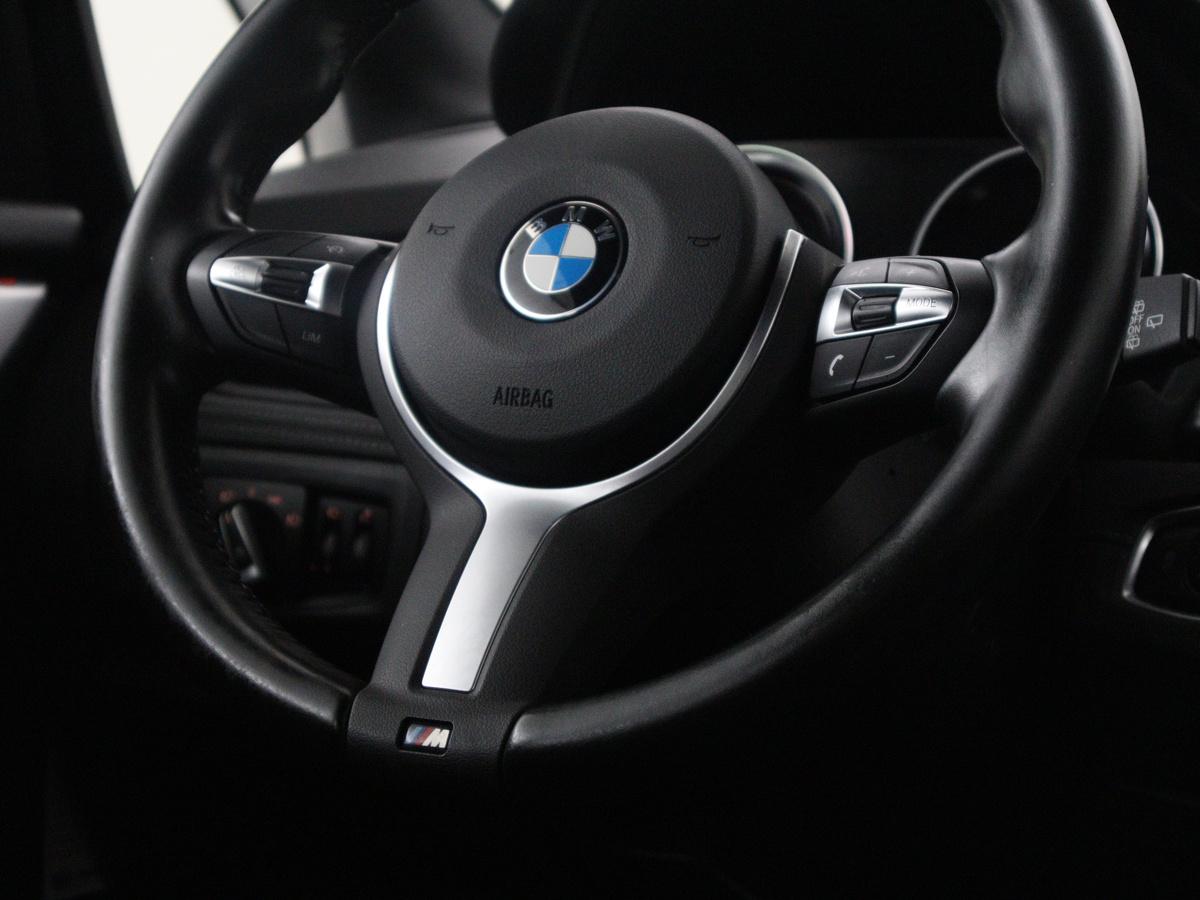 BMW 2 Serie BMW 2-serie Active Tourer 218i Executive Edition | Half leder | Cruise control | Head-up |  Interieur verlichting | Navigatie | Bluetooth | Elektrische achterklep | Trekhaak