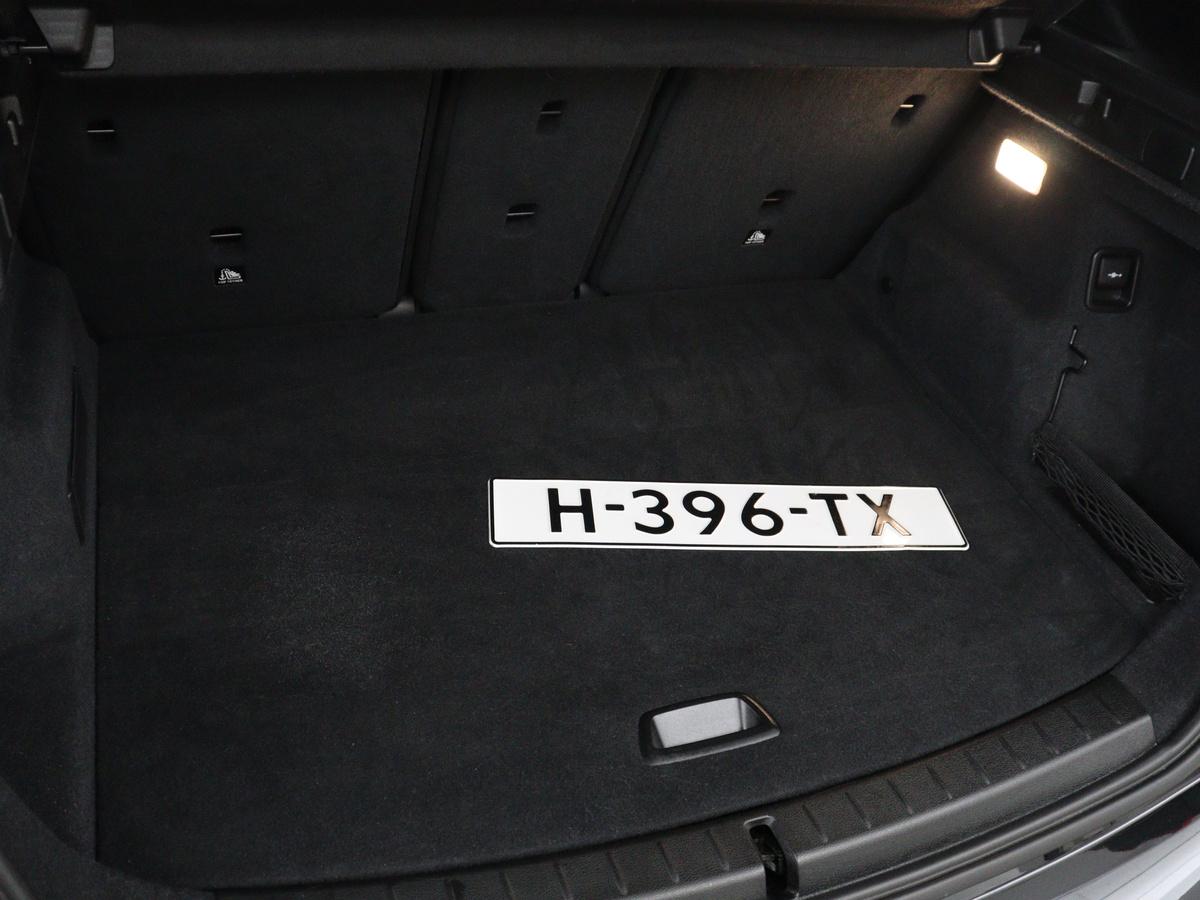 BMW 2 Serie BMW 2-serie Active Tourer 218i Executive Edition | Half leder | Cruise control | Head-up |  Interieur verlichting | Navigatie | Bluetooth | Elektrische achterklep | Trekhaak