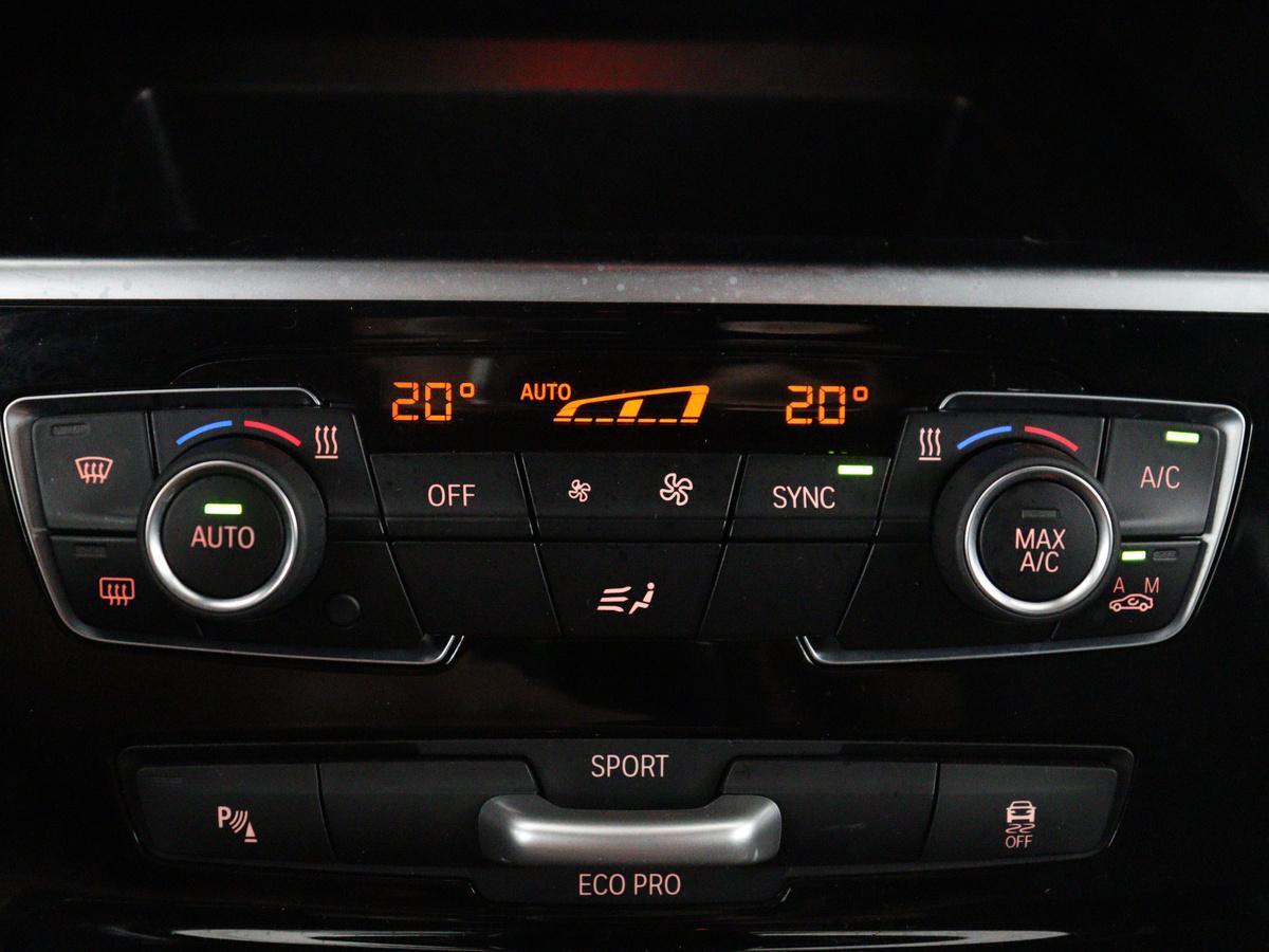 BMW 2 Serie BMW 2-serie Active Tourer 218i Executive Edition | Half leder | Cruise control | Head-up |  Interieur verlichting | Navigatie | Bluetooth | Elektrische achterklep | Trekhaak