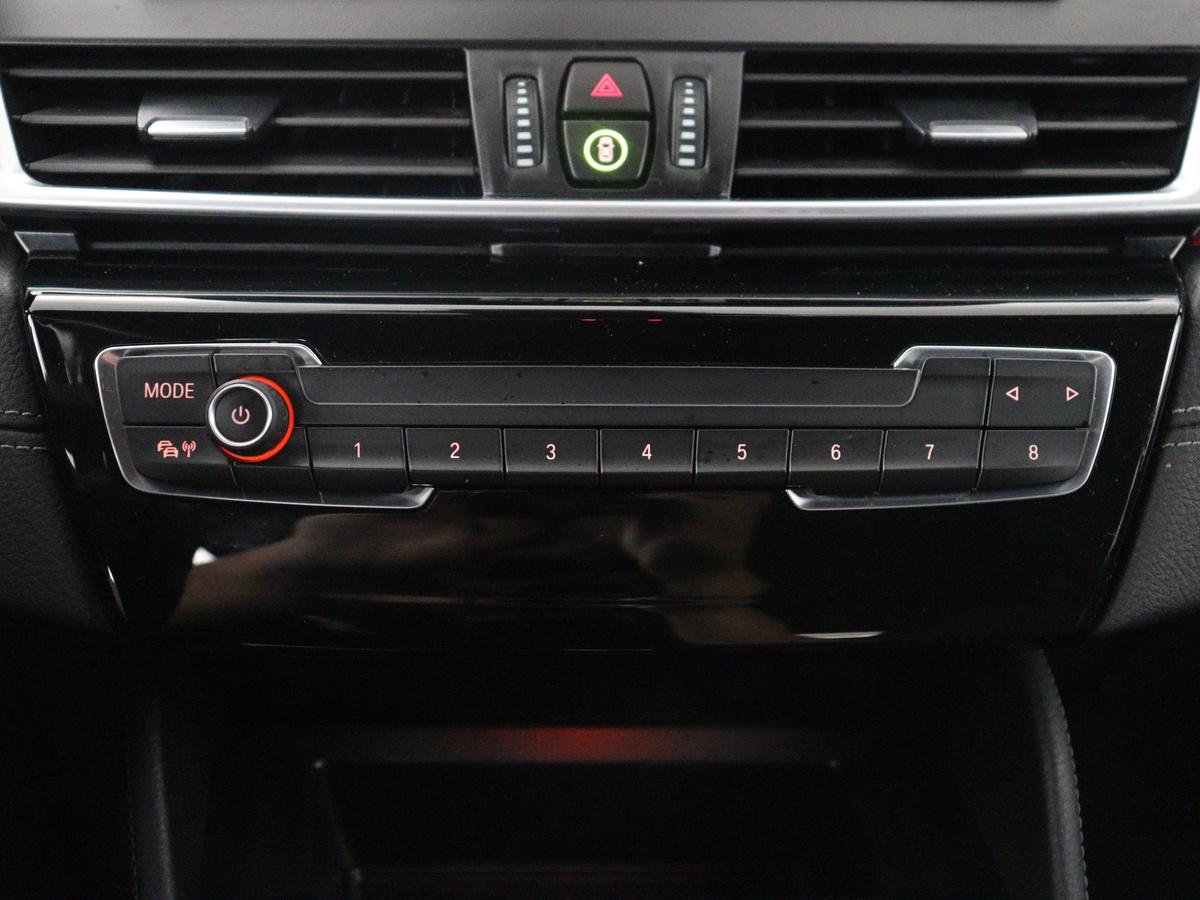 BMW 2 Serie BMW 2-serie Active Tourer 218i Executive Edition | Half leder | Cruise control | Head-up |  Interieur verlichting | Navigatie | Bluetooth | Elektrische achterklep | Trekhaak