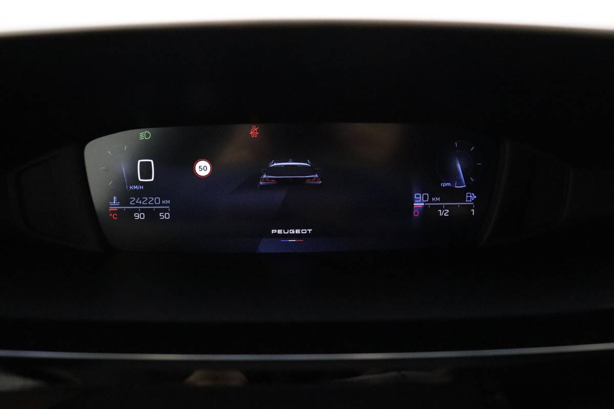 Peugeot 308 Peugeot 308 SW 1.2T 130pk Allure | AGR Stoel | Apple Carplay/Android Auto | Stoelverwarming | Achteruitrijcamera | Climate & Cruise Control |