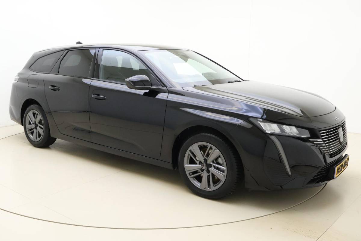 Peugeot 308 Peugeot 308 SW 1.2T 130pk Allure | AGR Stoel | Apple Carplay/Android Auto | Stoelverwarming | Achteruitrijcamera | Climate & Cruise Control |