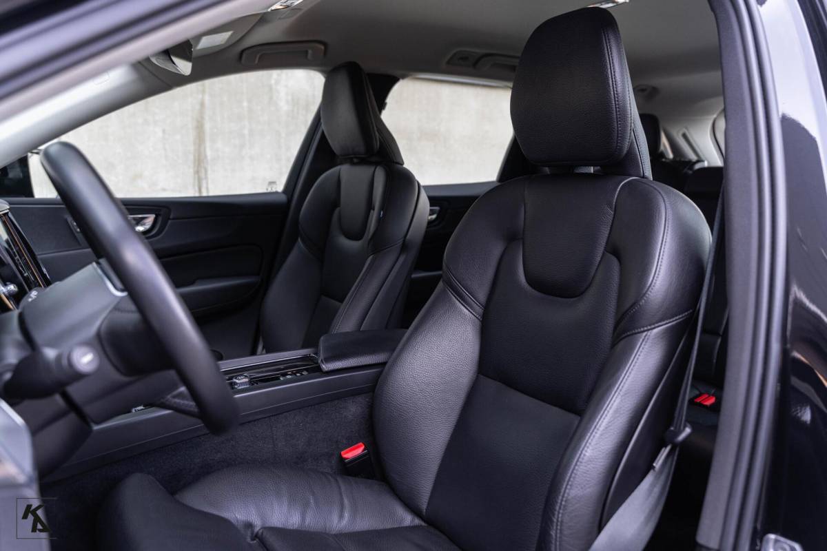 Volvo XC60 Volvo XC60 2.0 B4 | 2021 | Momentum Pro |ACC-BLIS-LED Org.NL