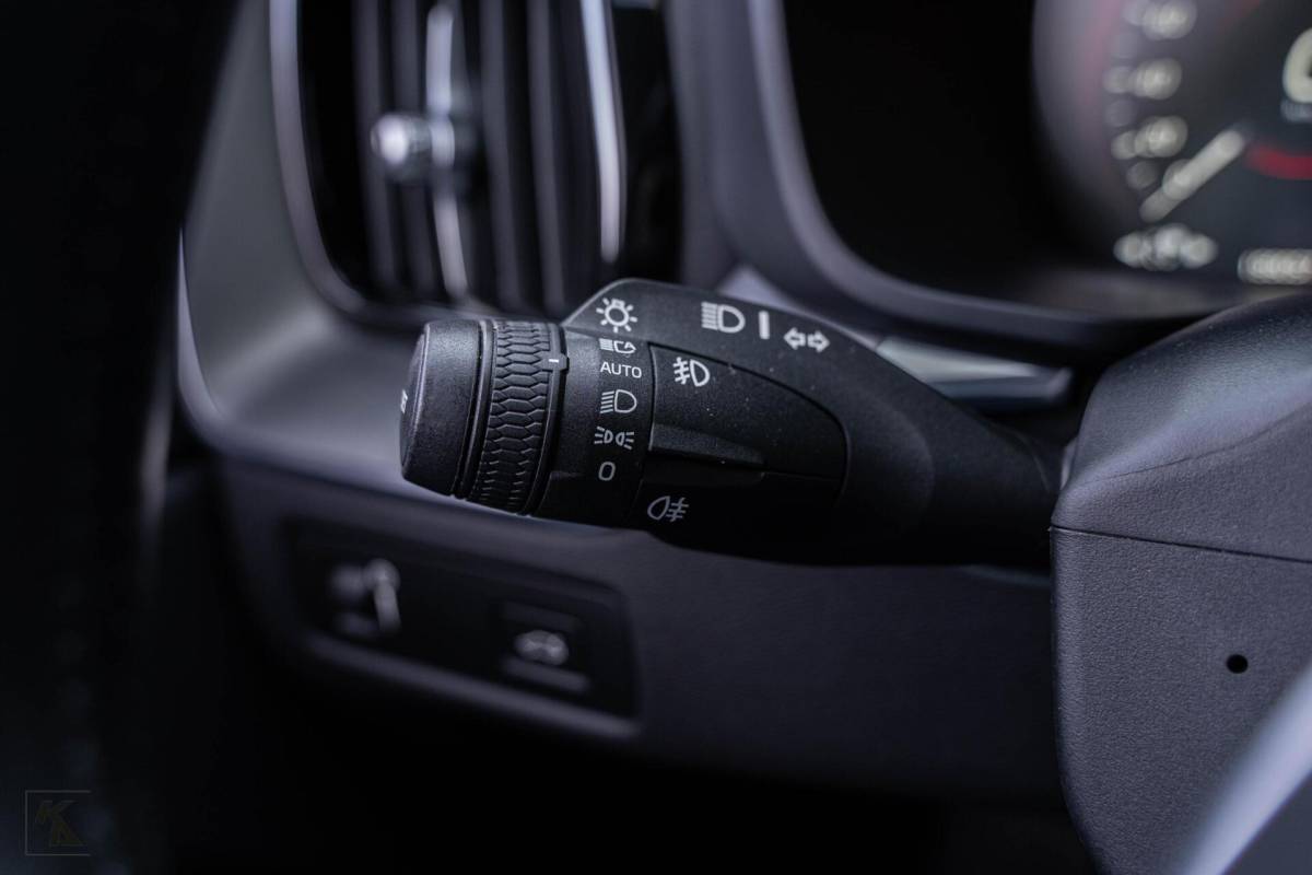Volvo XC60 Volvo XC60 2.0 B4 | 2021 | Momentum Pro |ACC-BLIS-LED Org.NL