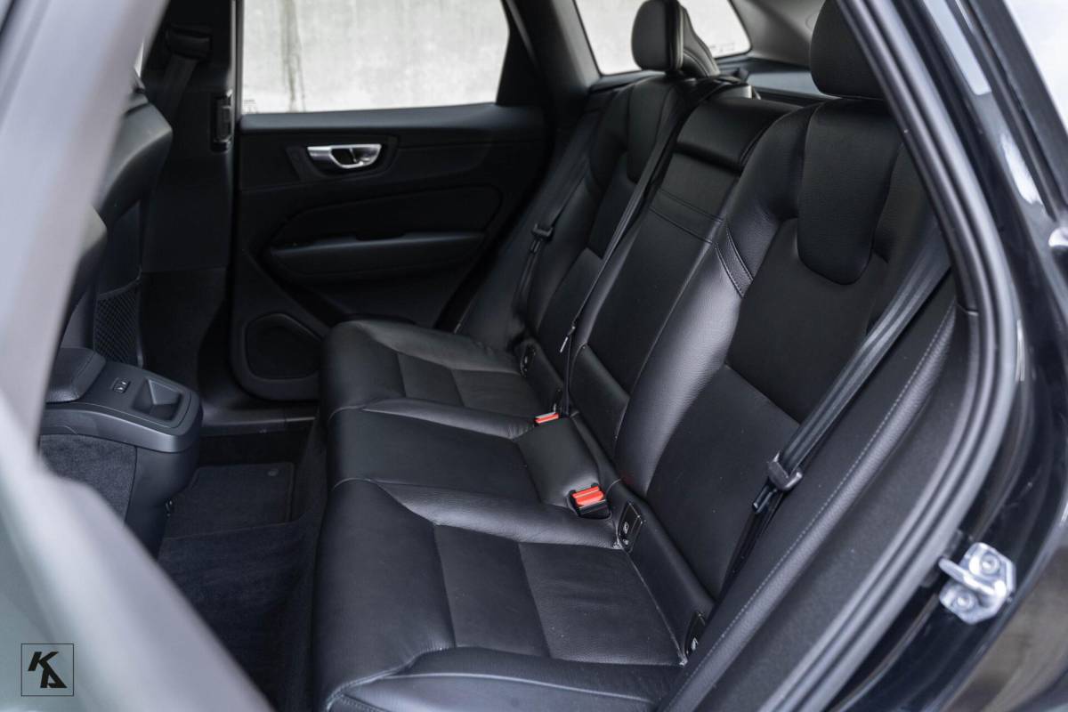 Volvo XC60 Volvo XC60 2.0 B4 | 2021 | Momentum Pro |ACC-BLIS-LED Org.NL