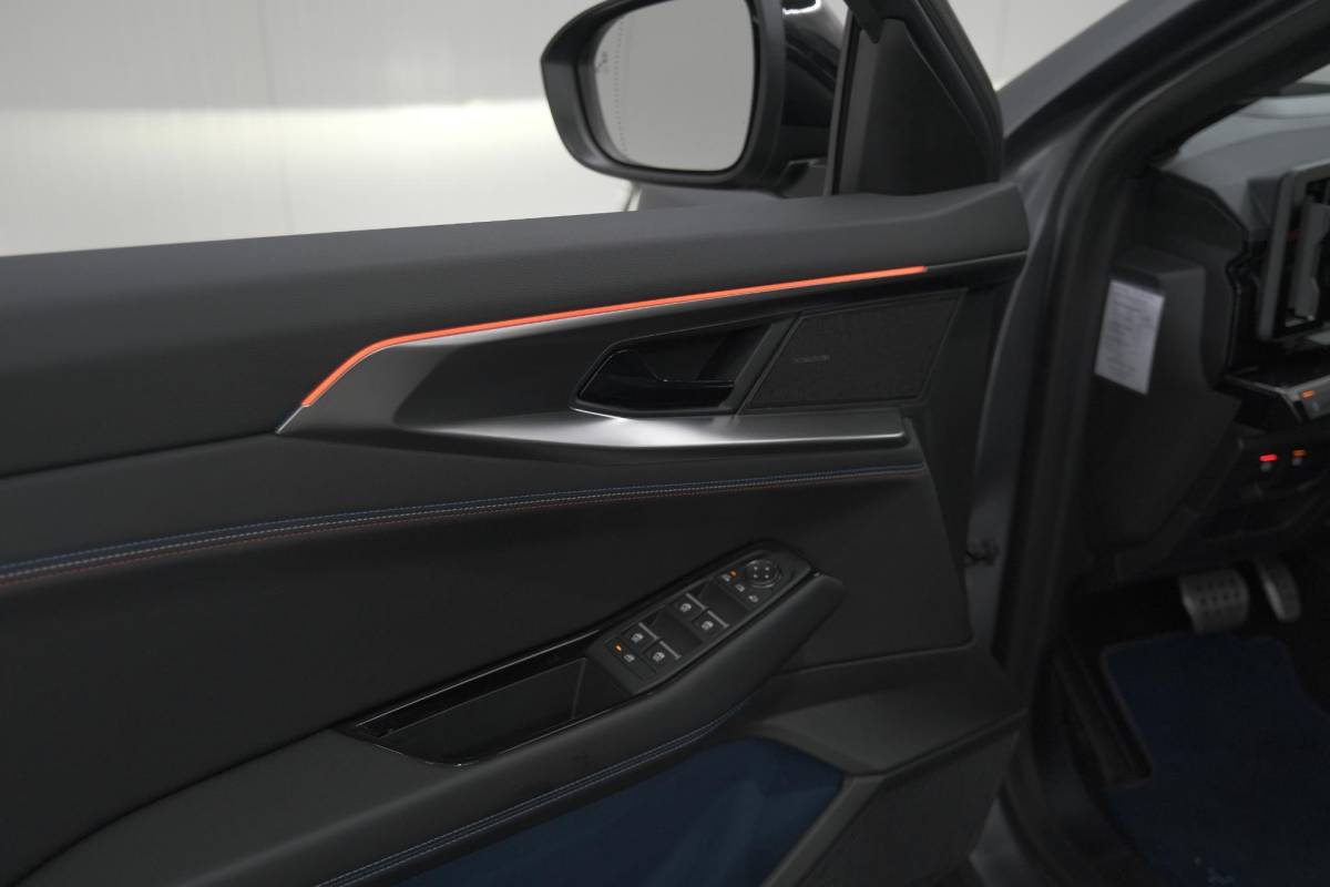 Renault Rafale Renault Rafale 1.2 E-Tech Full Hybrid 200 Esprit Alpine | Solarbay Panoramadak | 4Control | Harman Kardon Audio | Adaptieve Cruise Control