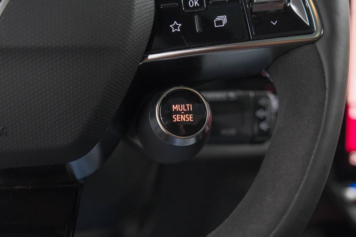 Renault Rafale Renault Rafale 1.2 E-Tech Full Hybrid 200 Esprit Alpine | Solarbay Panoramadak | 4Control | Harman Kardon Audio | Adaptieve Cruise Control
