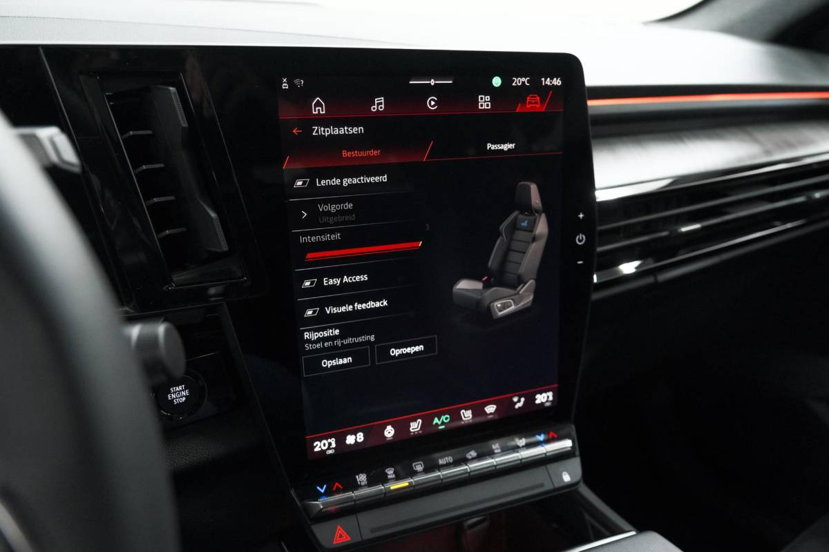 Renault Rafale Renault Rafale 1.2 E-Tech Full Hybrid 200 Esprit Alpine | Solarbay Panoramadak | 4Control | Harman Kardon Audio | Adaptieve Cruise Control
