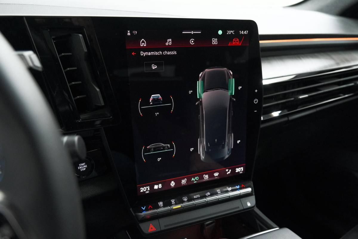 Renault Rafale Renault Rafale 1.2 E-Tech Full Hybrid 200 Esprit Alpine | Solarbay Panoramadak | 4Control | Harman Kardon Audio | Adaptieve Cruise Control