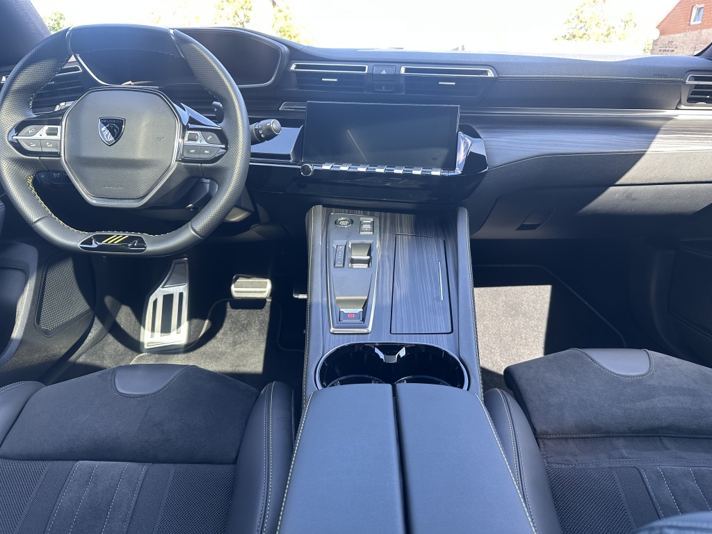 Peugeot 508 Peugeot 508 SW 1.6 HYbrid PSE 360 | Panorama Pack |