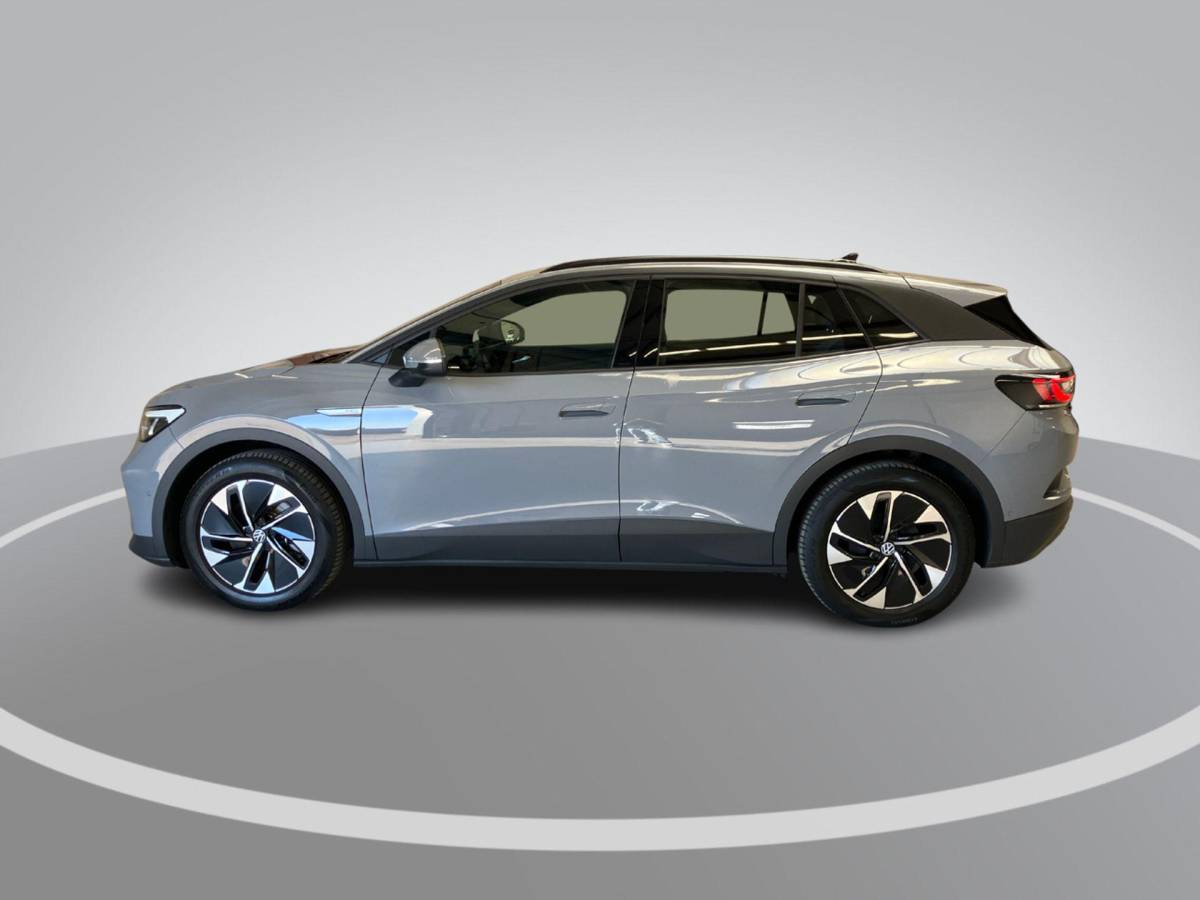 Volkswagen ID.4 Volkswagen ID.4 Pro 128KW/174PK 77 kWh · Camera · Warmtepomp · Apple/Android Car Play · SOH 95,6% · Fabrieksgarantie t/m 23-05-2027 of 100.000KM ·