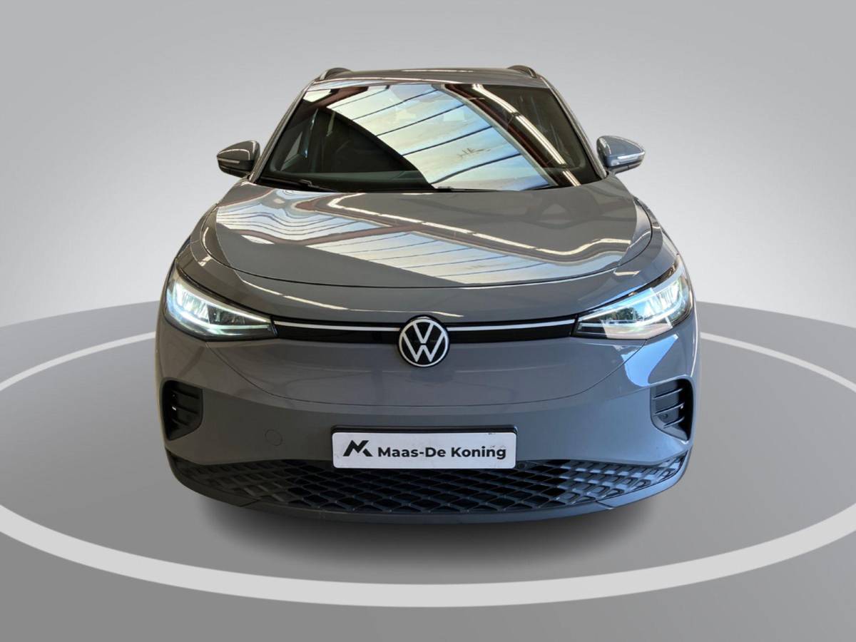 Volkswagen ID.4 Volkswagen ID.4 Pro 128KW/174PK 77 kWh · Camera · Warmtepomp · Apple/Android Car Play · SOH 95,6% · Fabrieksgarantie t/m 23-05-2027 of 100.000KM ·