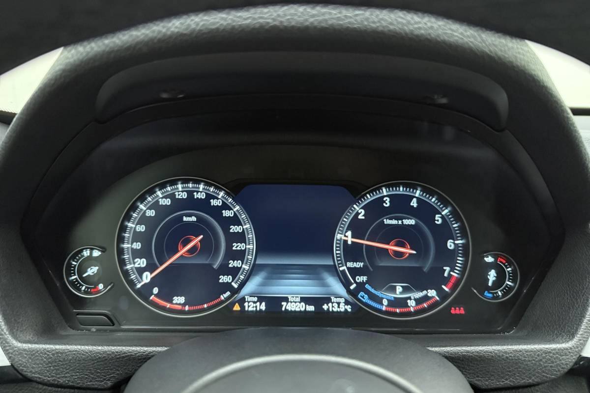 BMW 3 Serie BMW 3-serie Gran Turismo 320i High Executive Edition | Lederen bekleding | M Sport pakket | Trekhaak | Stoelverwarming | Keyless | Navigatie | Weinig kilometers | Climate control