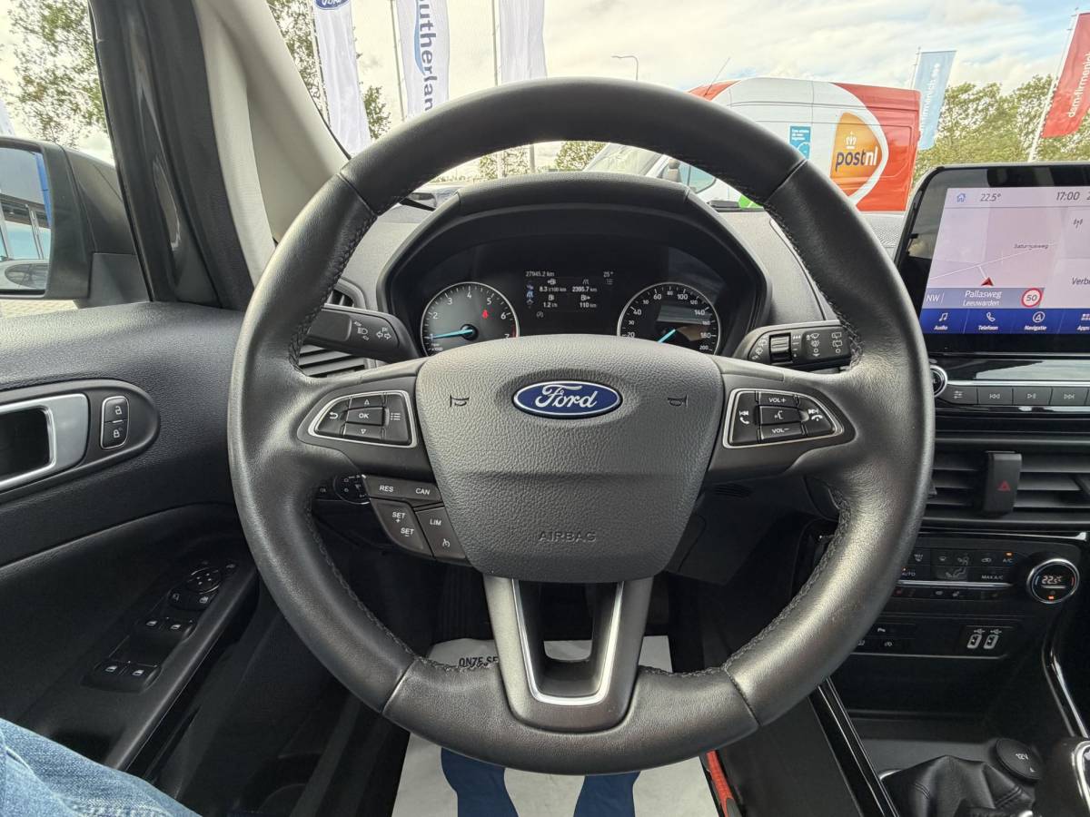 Ford EcoSport Ford EcoSport 1.0 EcoBoost Titanium 125pk | Winterpack | BLIS | SYNC 3 Navigatie | Trekhaak | Apple carplay/Android auto |