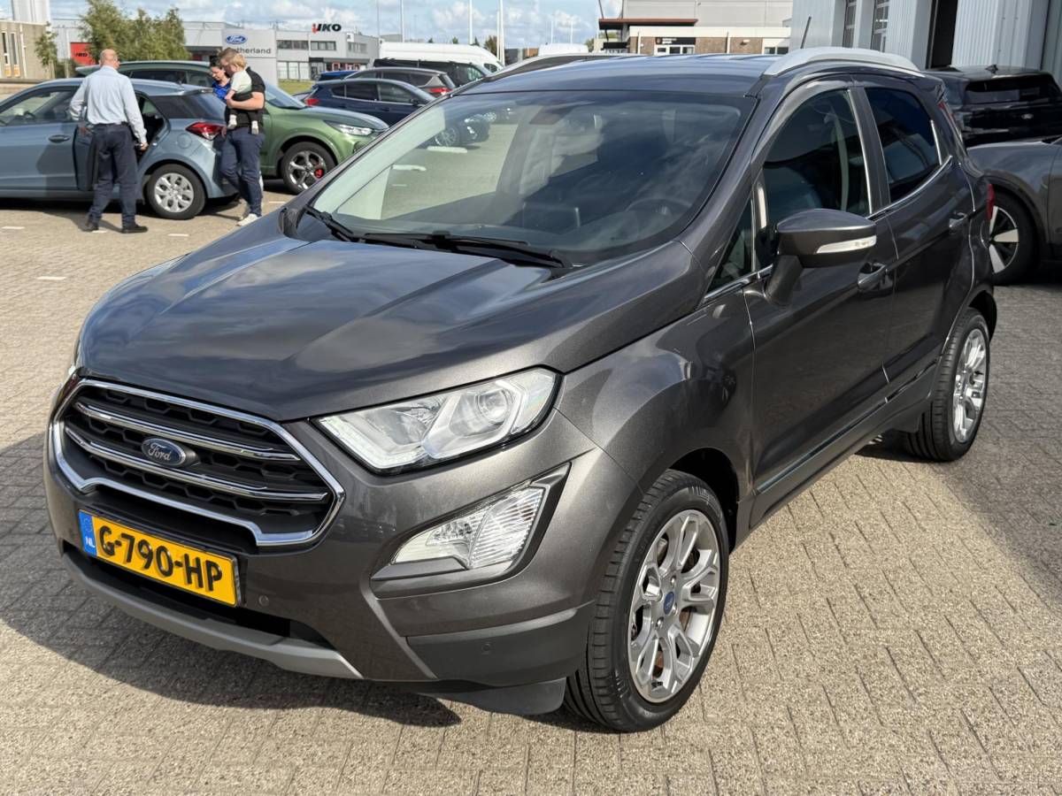 Ford EcoSport Ford EcoSport 1.0 EcoBoost Titanium 125pk | Winterpack | BLIS | SYNC 3 Navigatie | Trekhaak | Apple carplay/Android auto |