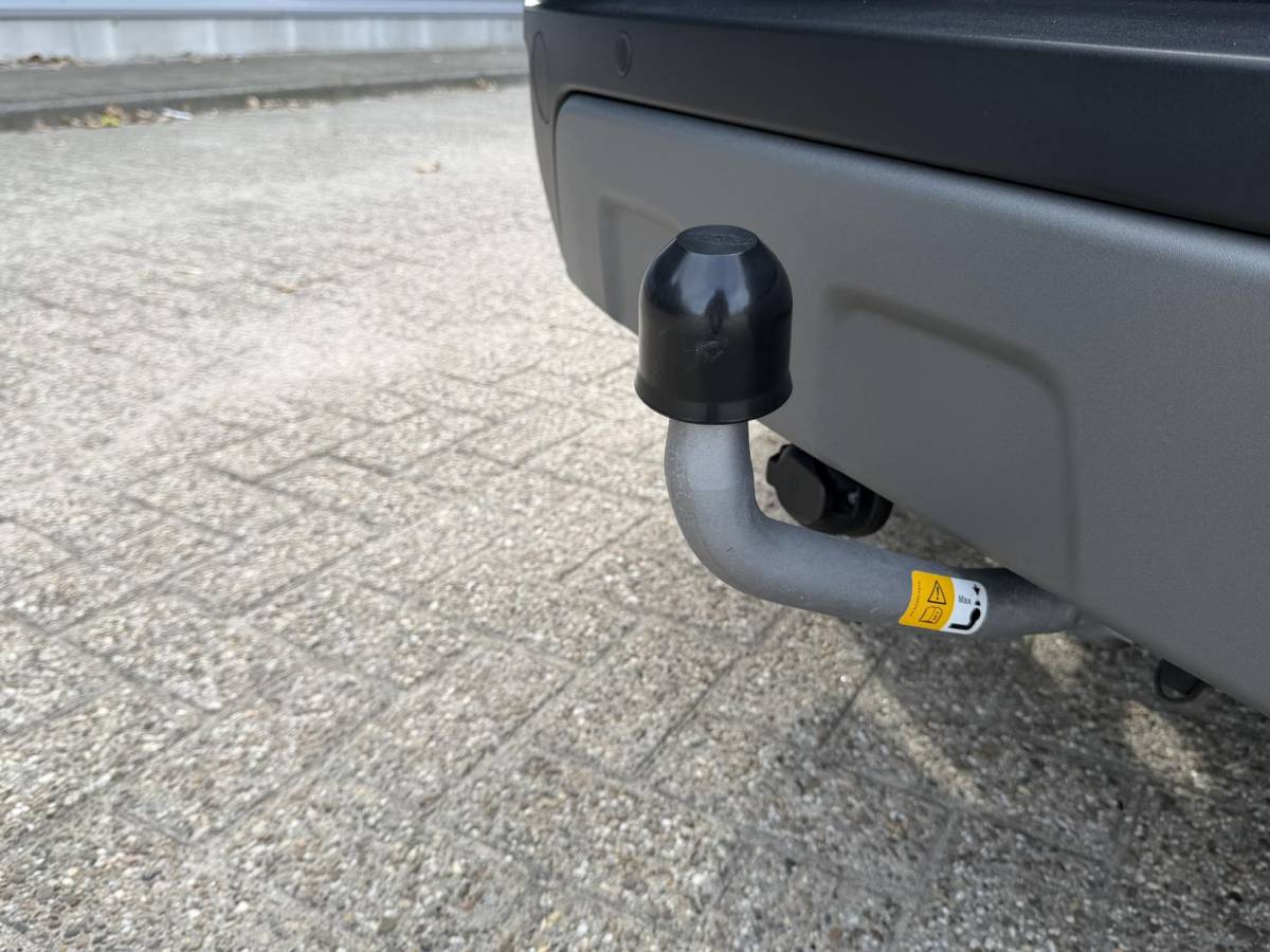 Ford EcoSport Ford EcoSport 1.0 EcoBoost Titanium 125pk | Winterpack | BLIS | SYNC 3 Navigatie | Trekhaak | Apple carplay/Android auto |