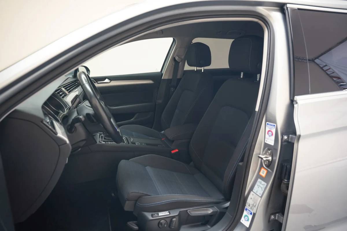 Volkswagen Passat Volkswagen Passat 1.4 TSI PHEV GTE Business [ LED Navi Camera ergoActive Stoelverwarming Trekhaak ]