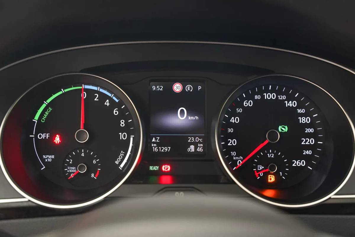 Volkswagen Passat Volkswagen Passat 1.4 TSI PHEV GTE Business [ LED Navi Camera ergoActive Stoelverwarming Trekhaak ]