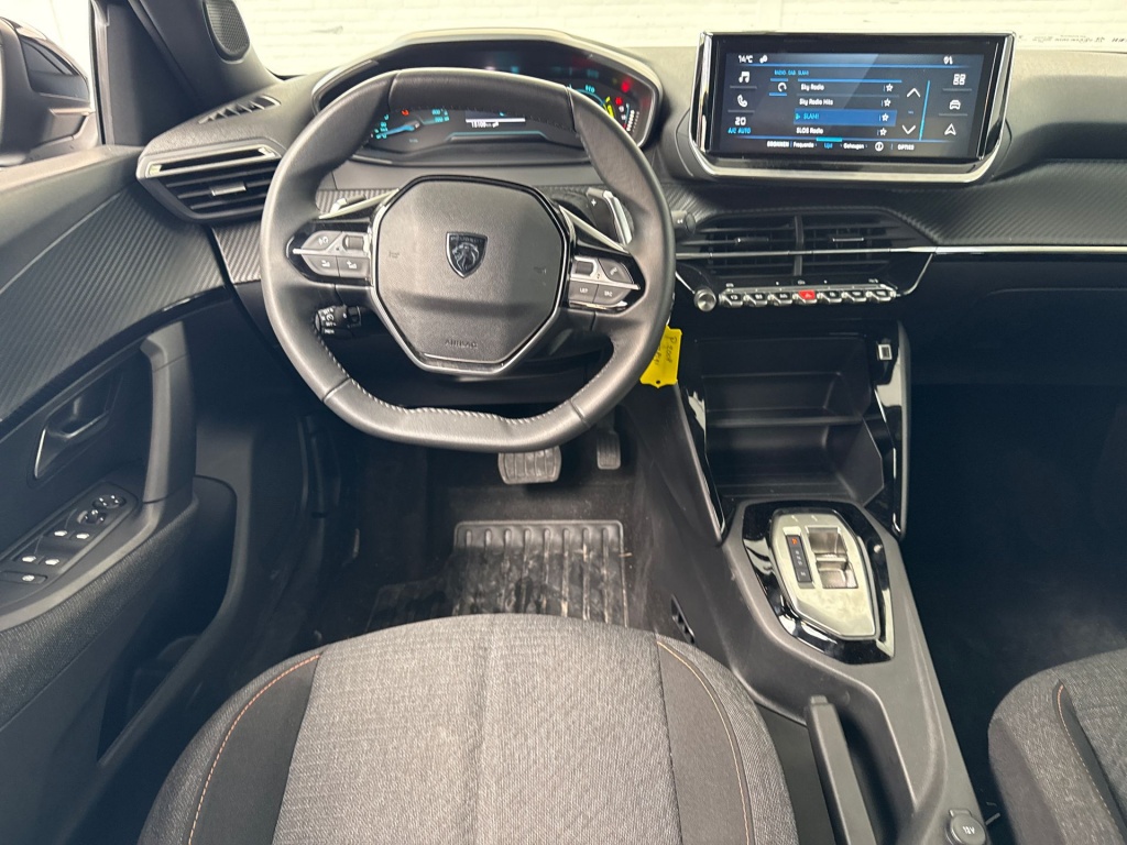 Peugeot 2008 Peugeot 2008 Hybrid 145 Style