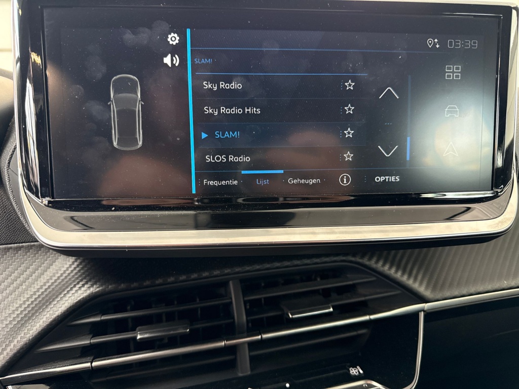 Peugeot 2008 Peugeot 2008 Hybrid 145 Style