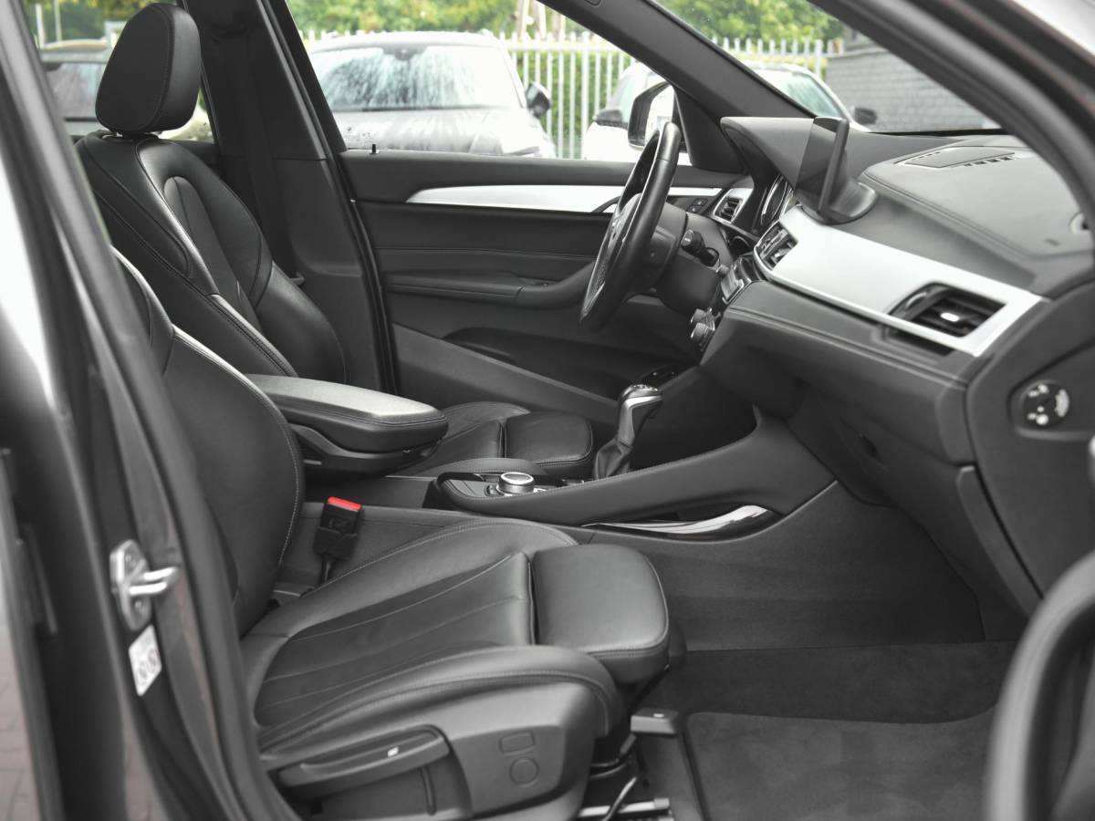 BMW X1 BMW X1 xDrive25e eDrive Edition SOH 91% M pakket Leer Pano Stoelverwarming 19 Inch Velgen