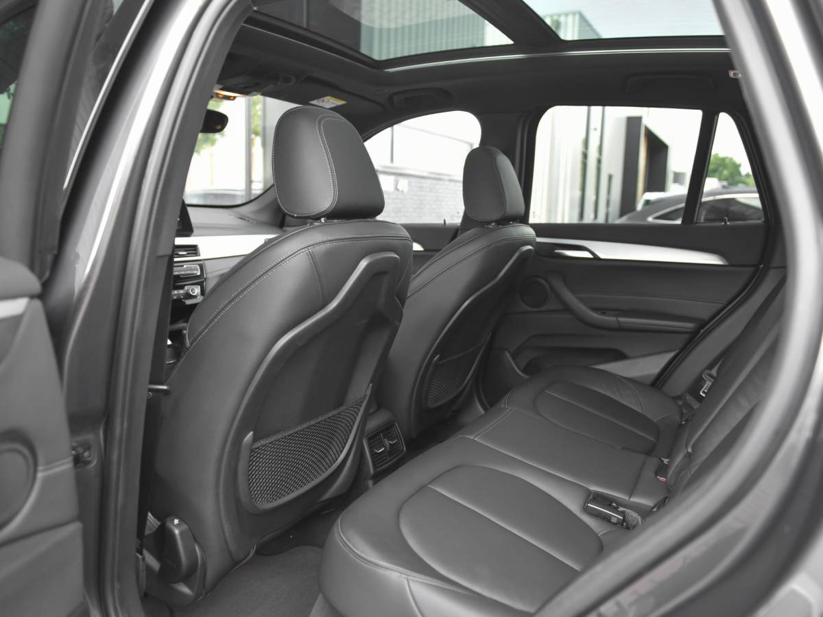 BMW X1 BMW X1 xDrive25e eDrive Edition SOH 91% M pakket Leer Pano Stoelverwarming 19 Inch Velgen