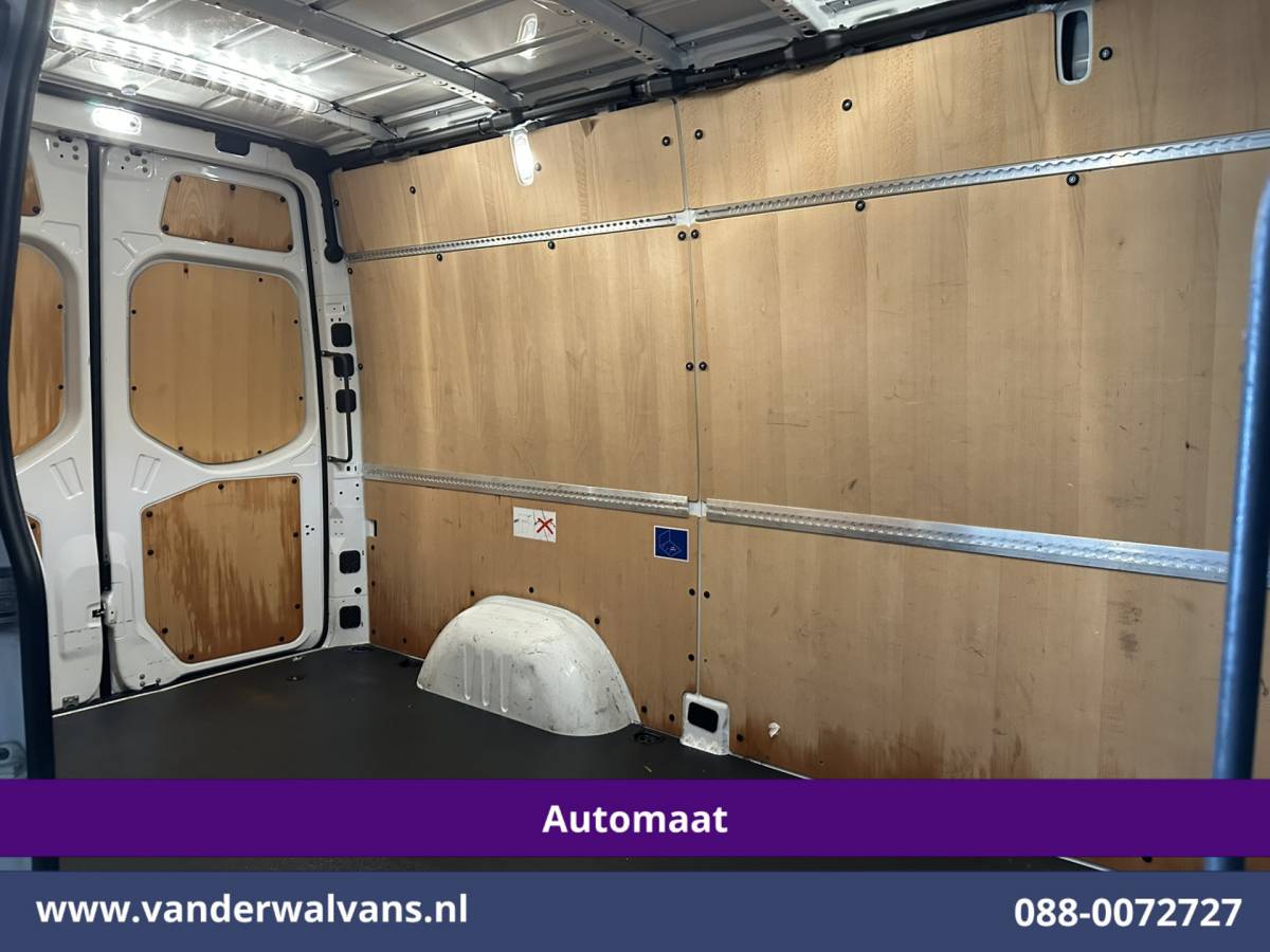 Mercedes-Benz Sprinter Mercedes-Benz Sprinter 317 CDI 170pk 9G-Tronic Automaat L2H2 2025 Model Euro6 Airco | XL MBUX | Camera | Navigatie | LED | Adaptieve Cruisecontrol Chauffeursstoel, Stoelverwarming, Parkeersensoren, Bijrijdersbank