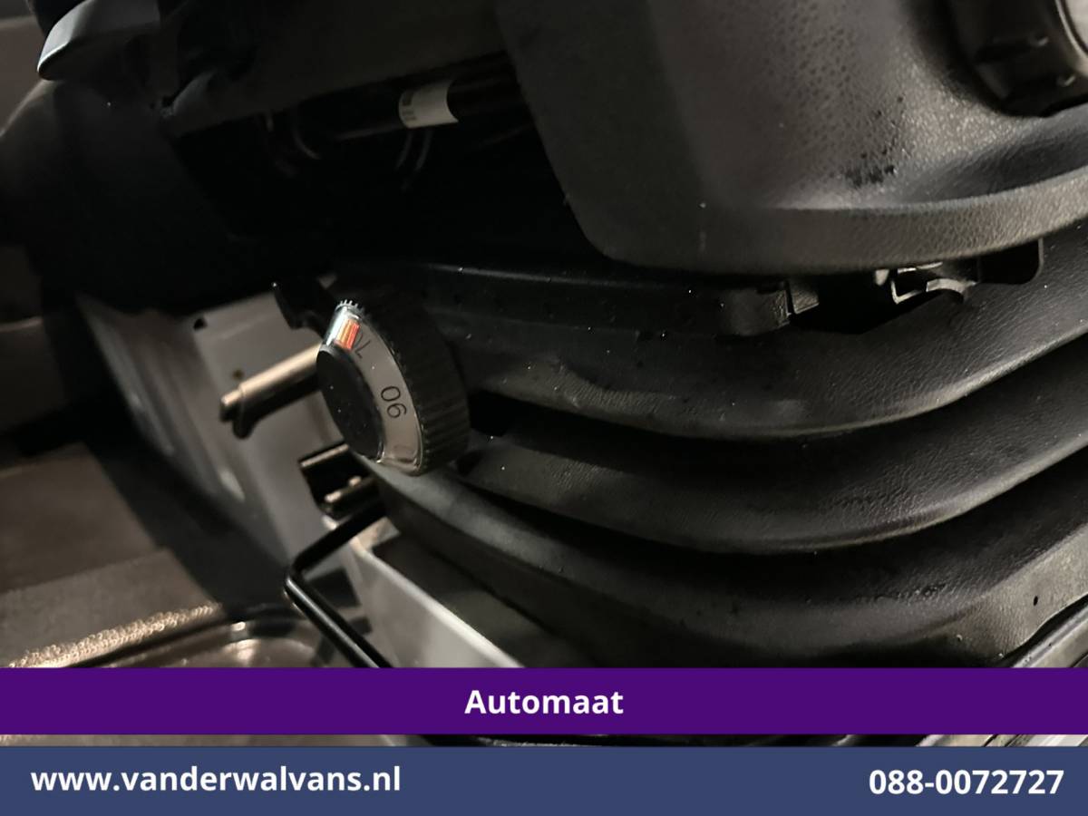 Mercedes-Benz Sprinter Mercedes-Benz Sprinter 317 CDI 170pk 9G-Tronic Automaat L2H2 2025 Model Euro6 Airco | XL MBUX | Camera | Navigatie | LED | Adaptieve Cruisecontrol Chauffeursstoel, Stoelverwarming, Parkeersensoren, Bijrijdersbank