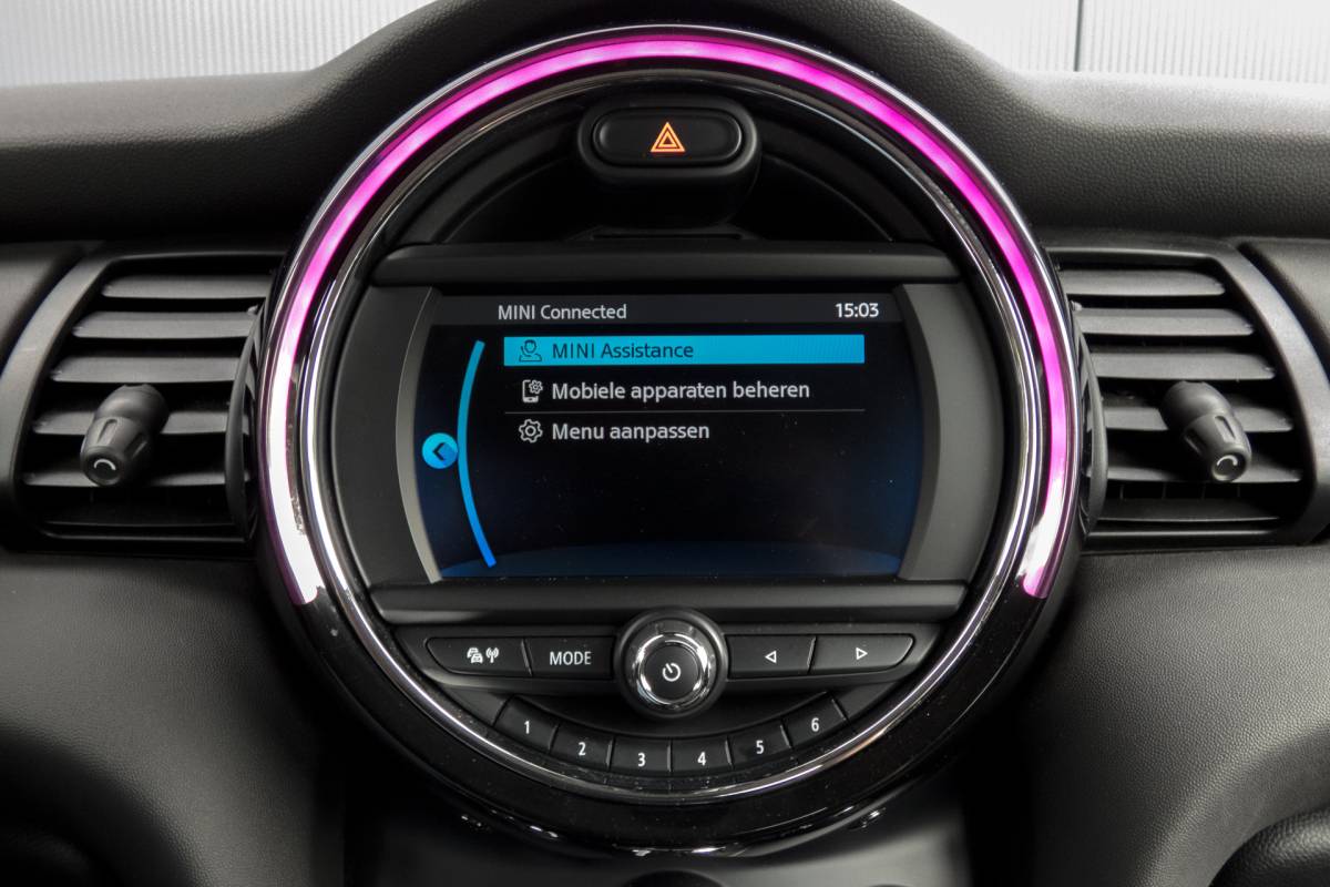 MINI 5-Deurs Mini 5-Deurs 1.5 One | Parkeersensoren | Airco | Bluetooth | Lichtmetalen velgen